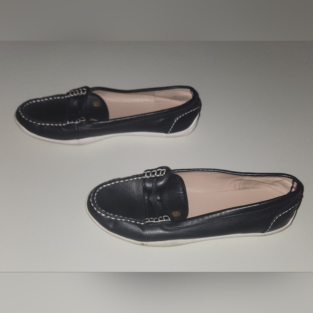 Tommy Hilfiger Black Leather Women's Slip-On Loafers Contrast Stitching Size 8 - Picture 4 of 7